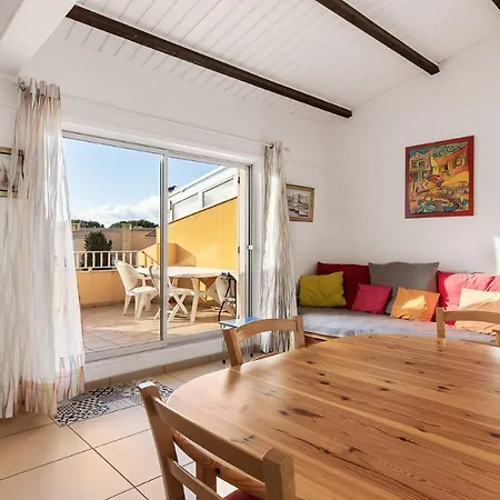 Agathe Plus- 1221- Spacieux- 4 Pers