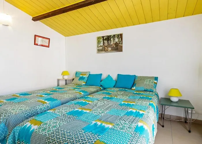 Agathe Plus- 1221- Spacieux- 4 Pers דירה